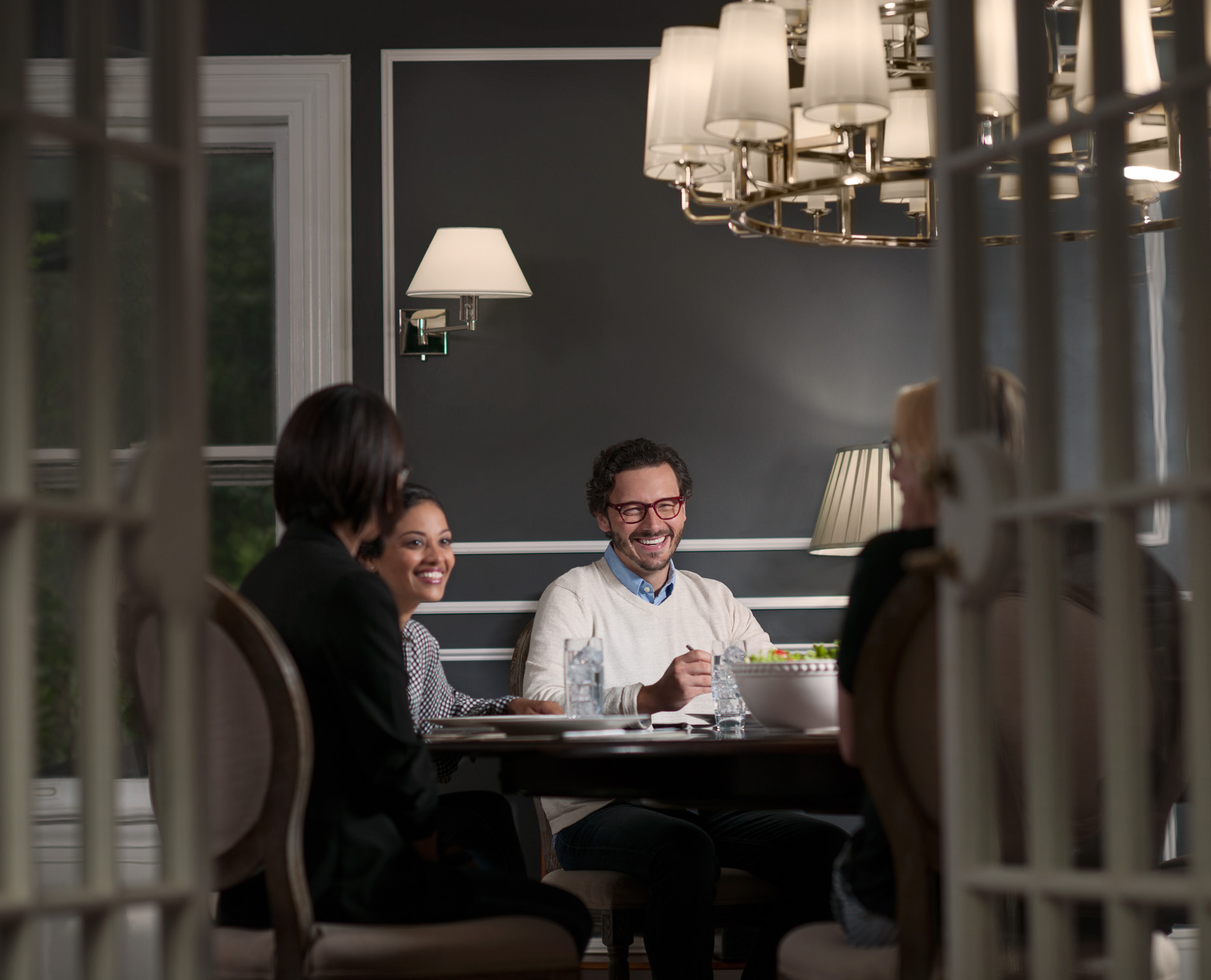 Dinner Friends | Philips LED | Commercial Photographer