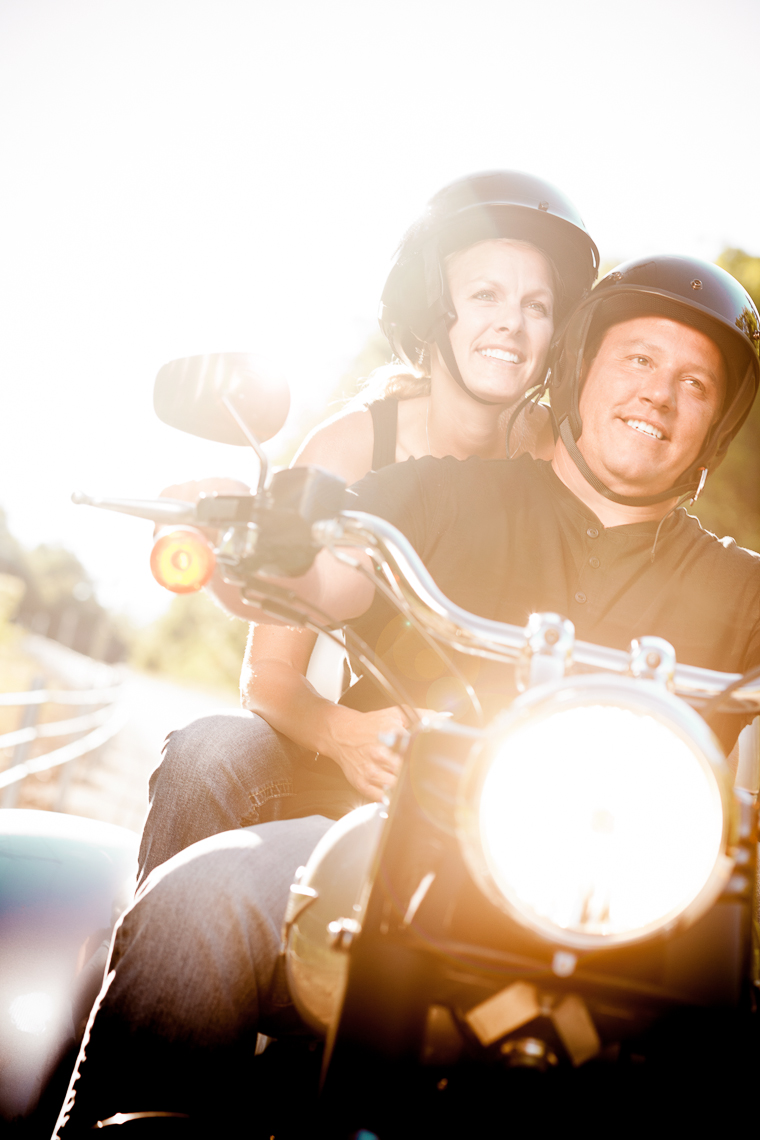 Editorial Photographer - Portrait of couple - motorcycle - flare - lifestyle