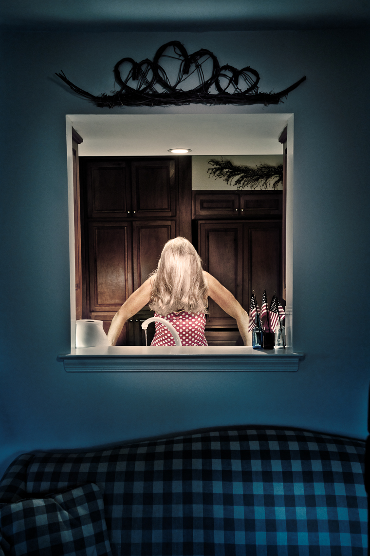 portrait-housewife-woman-hair-patriotic