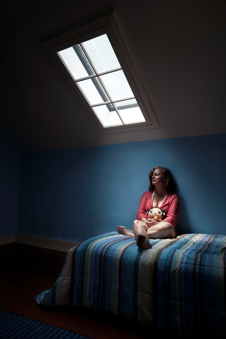 portrait-project-housewife-woman-skylight